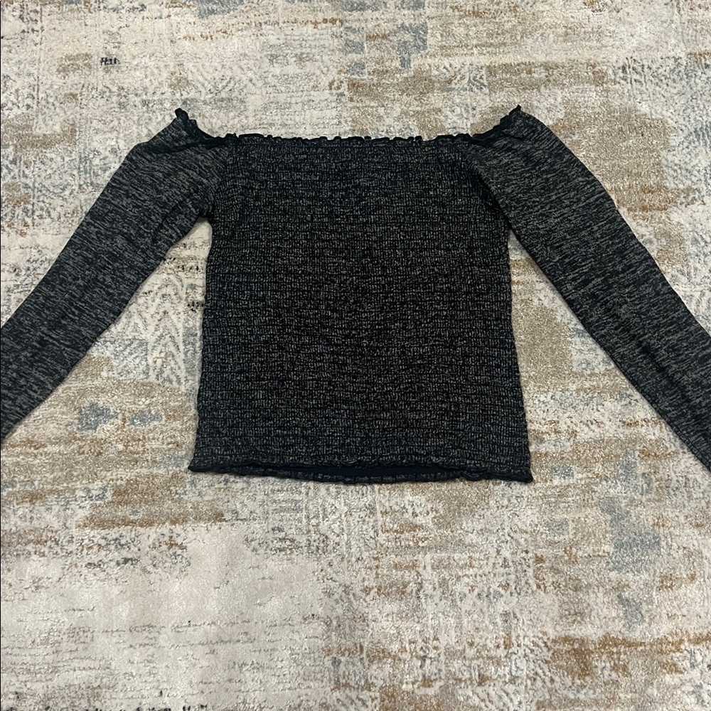 ‼️ 3 Hollister Long Sleeve Tops ‼️ - Picture 2 of 4